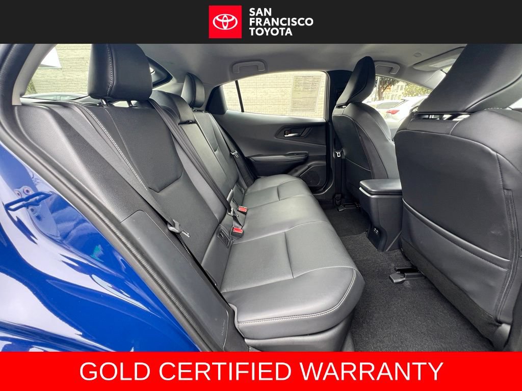 Certified 2025 Toyota Prius XLE FWD image 18