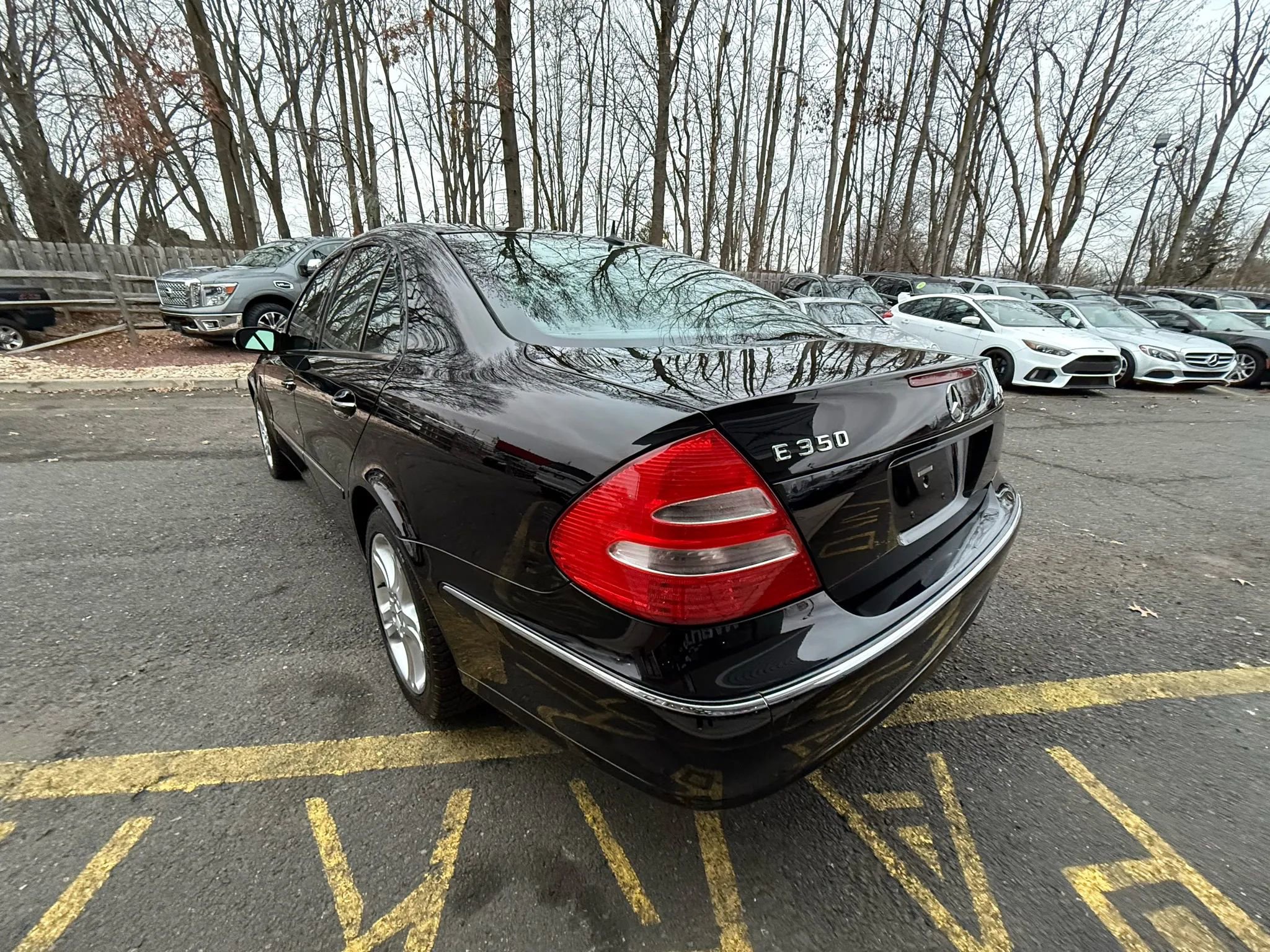Used 2006 Mercedes-Benz E 350 4MATIC Sedan image 4