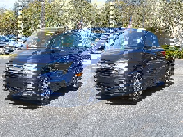 Used 2019 Honda Odyssey Touring image 2
