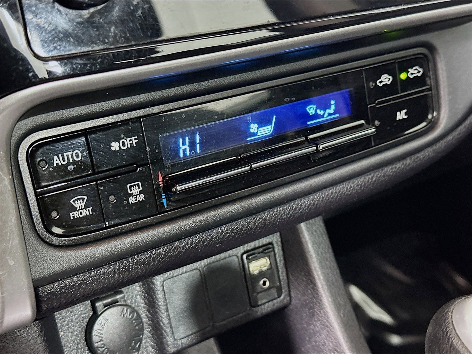 Certified 2019 Toyota Corolla LE image 15