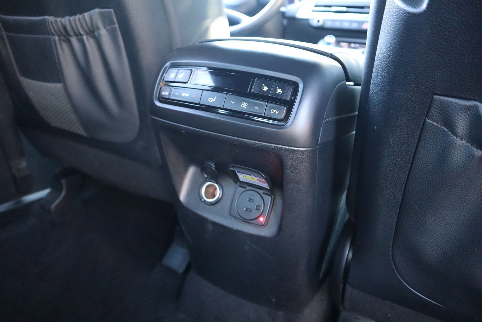 Used 2023 Hyundai Palisade Calligraphy image 22