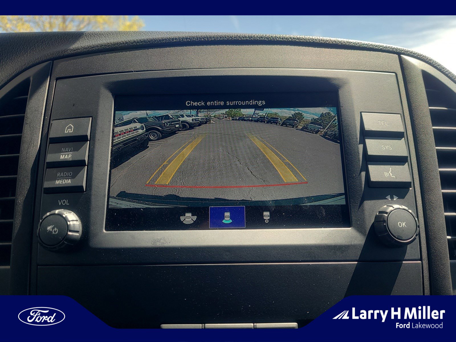 Used 2023 Mercedes-Benz Metris image 28