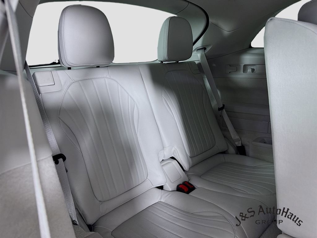 Used 2023 Mercedes-Benz EQS 580 4MATIC SUV image 34