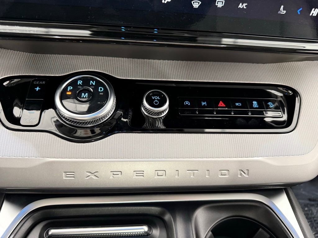 New 2026 Ford Expedition Active AWD/4WD image 42