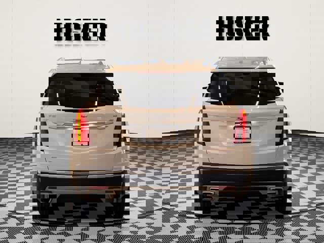 Certified 2023 Cadillac XT5 Premium Luxury w/ Technology Package image 3