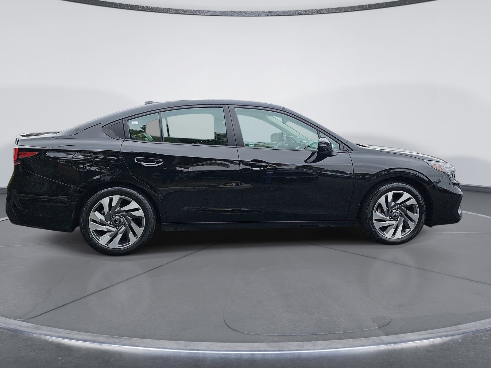 Certified 2024 Subaru Legacy Limited AWD/4WD image 2