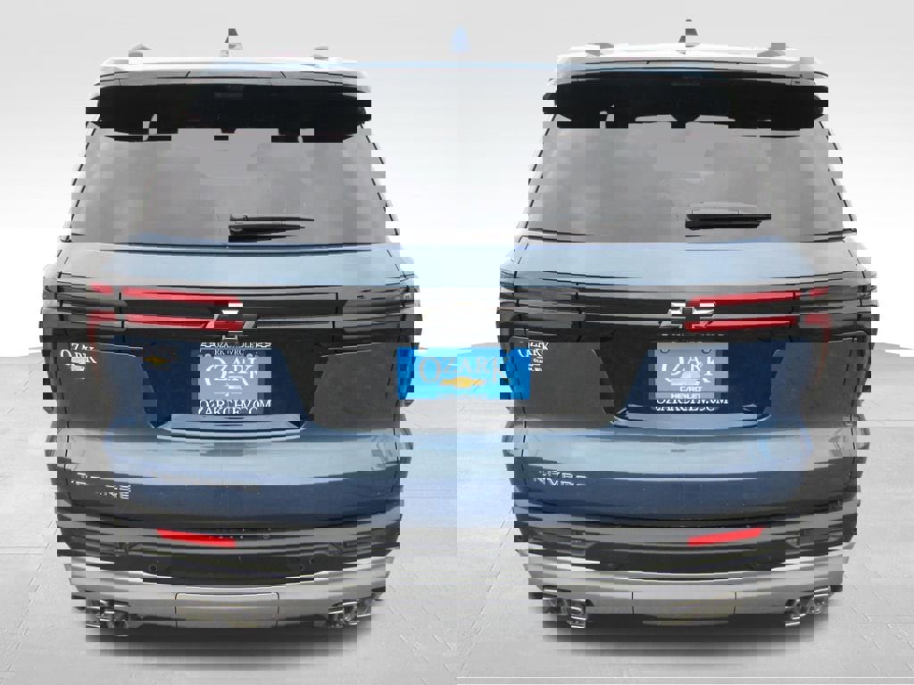 New 2026 Chevrolet Traverse LT w/ Sun and Wheel Package image 4