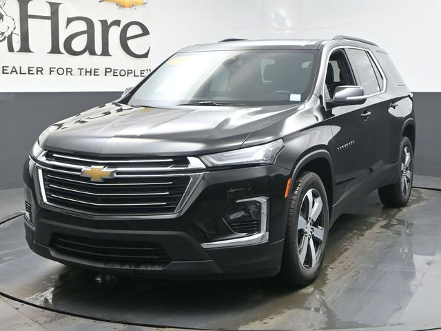 Used 2023 Chevrolet Traverse LT w/ LT Premium Package image 7