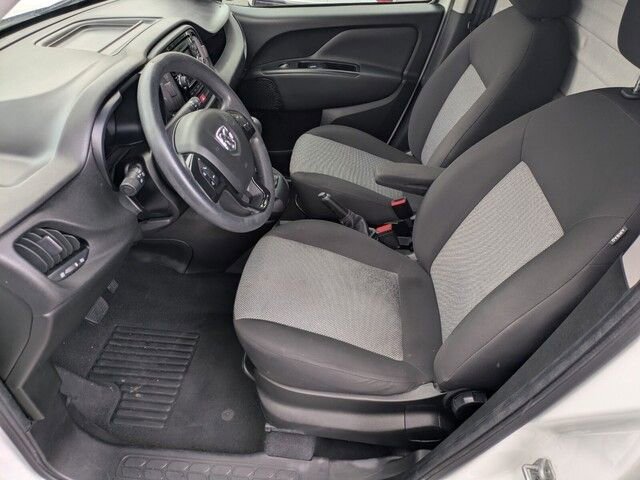 Used 2020 RAM ProMaster City Tradesman w/ Window Group 06 image 9