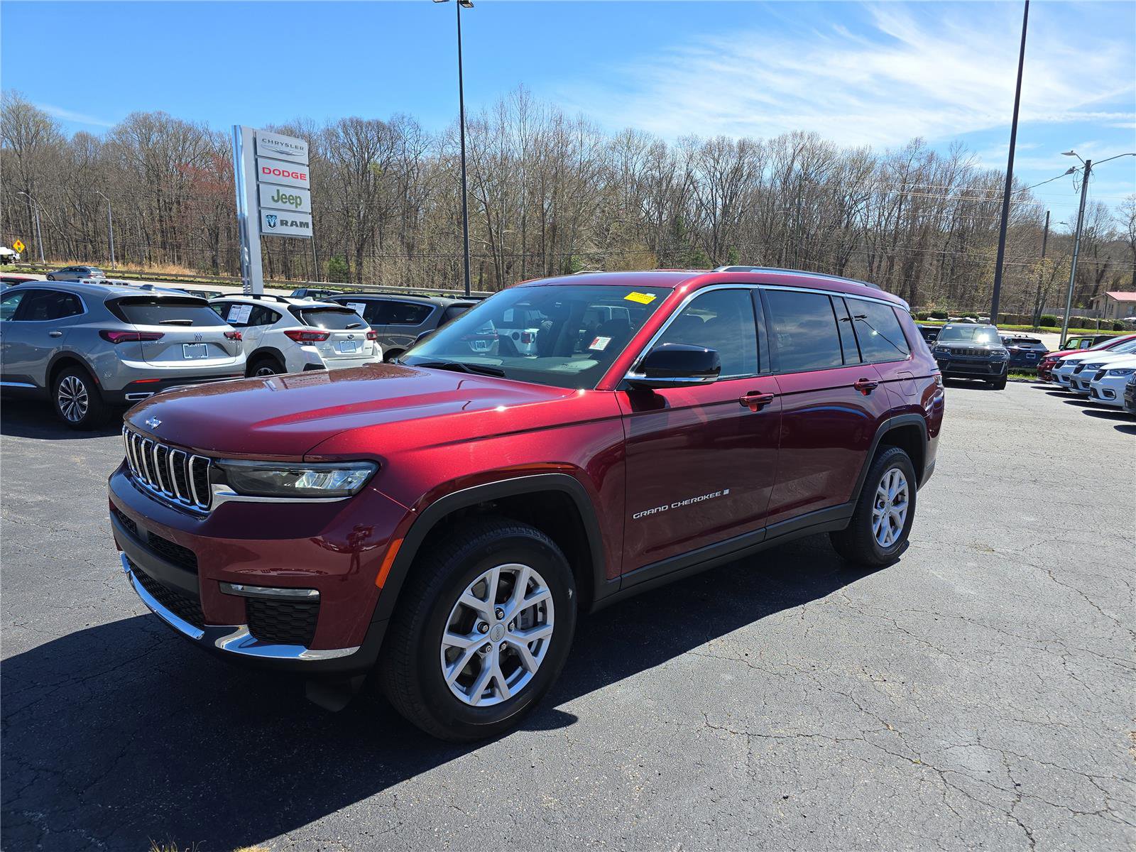 Used 2022 Jeep Grand Cherokee L Limited image 8