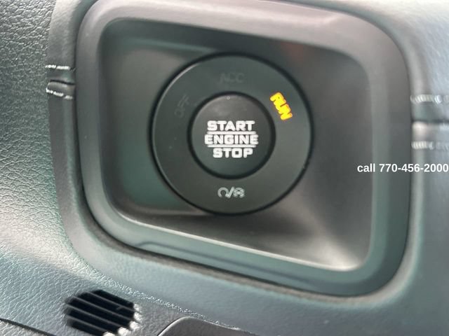 Used 2025 Jeep Gladiator Mojave w/ Convenience Group AWD/4WD image 16