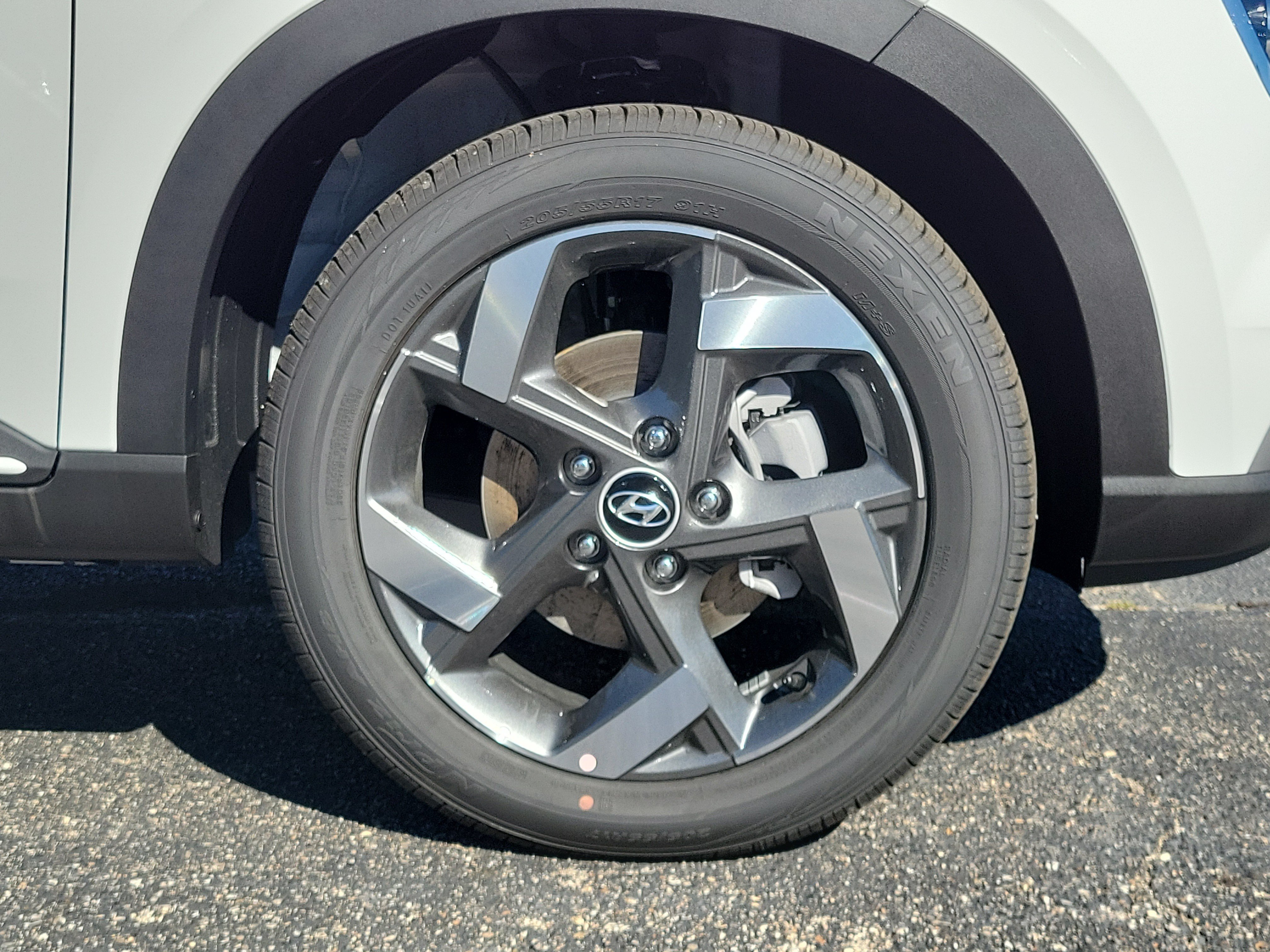 New 2026 Hyundai Venue SEL FWD image 5