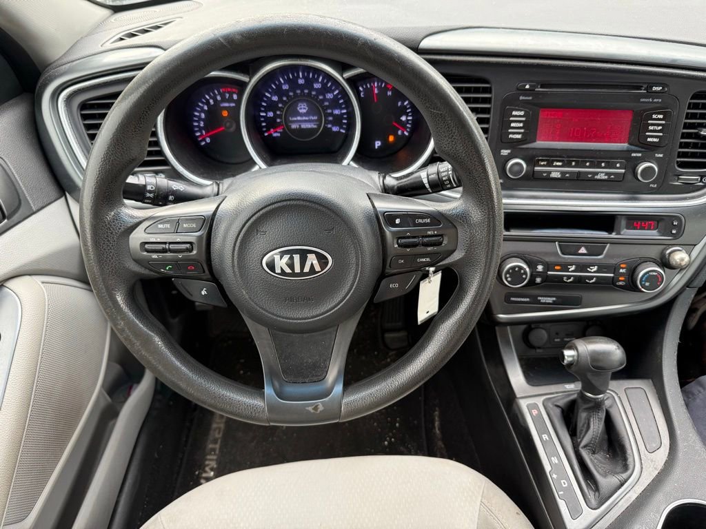 Used 2015 Kia Optima LX FWD image 9