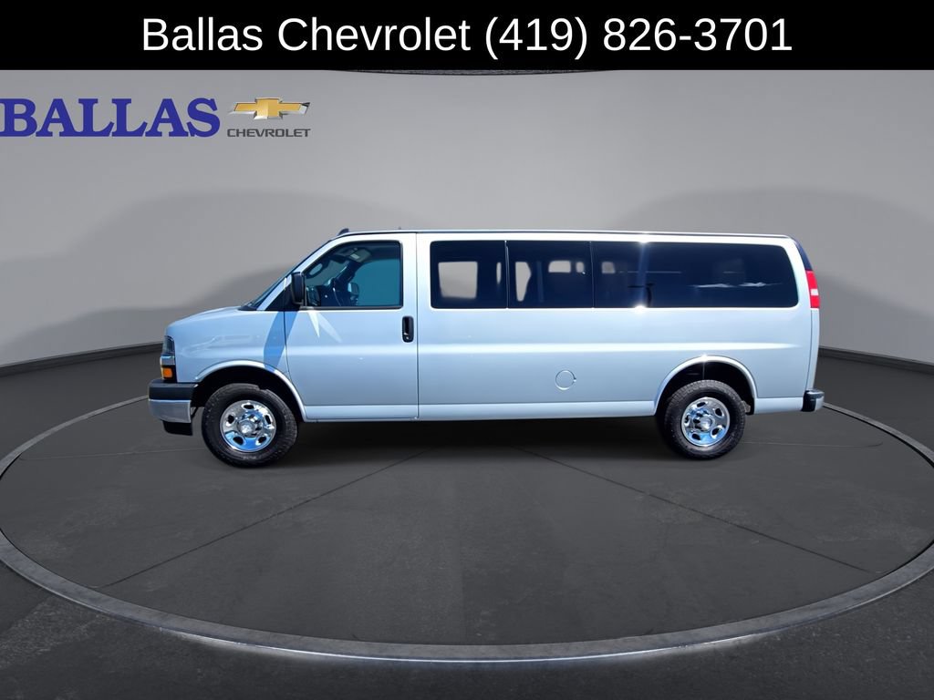 Certified 2018 Chevrolet Express 3500 LT w/ LT Preferred Equipment Group RWD image 5