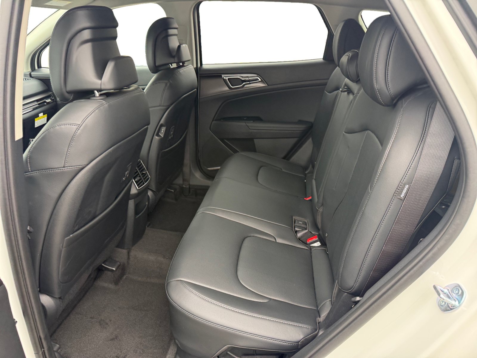 New 2027 Kia Sportage EX AWD/4WD image 16