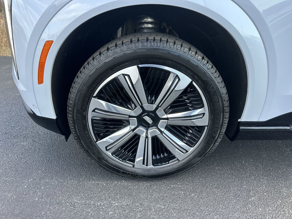 New 2026 Cadillac Escalade IQ Luxury 2 image 10