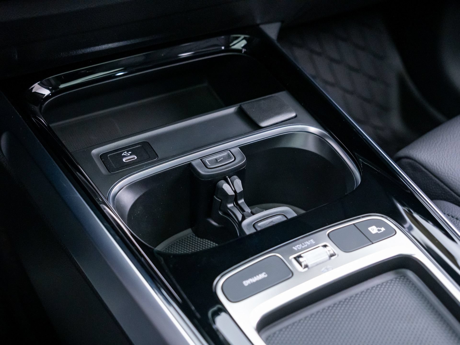 New 2026 Mercedes-Benz GLB 250 4MATIC image 28