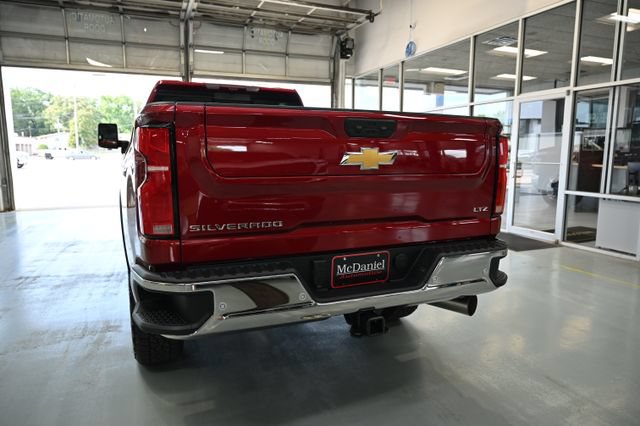 New 2026 Chevrolet Silverado 2500 LTZ w/ LTZ Premium Package AWD/4WD image 6