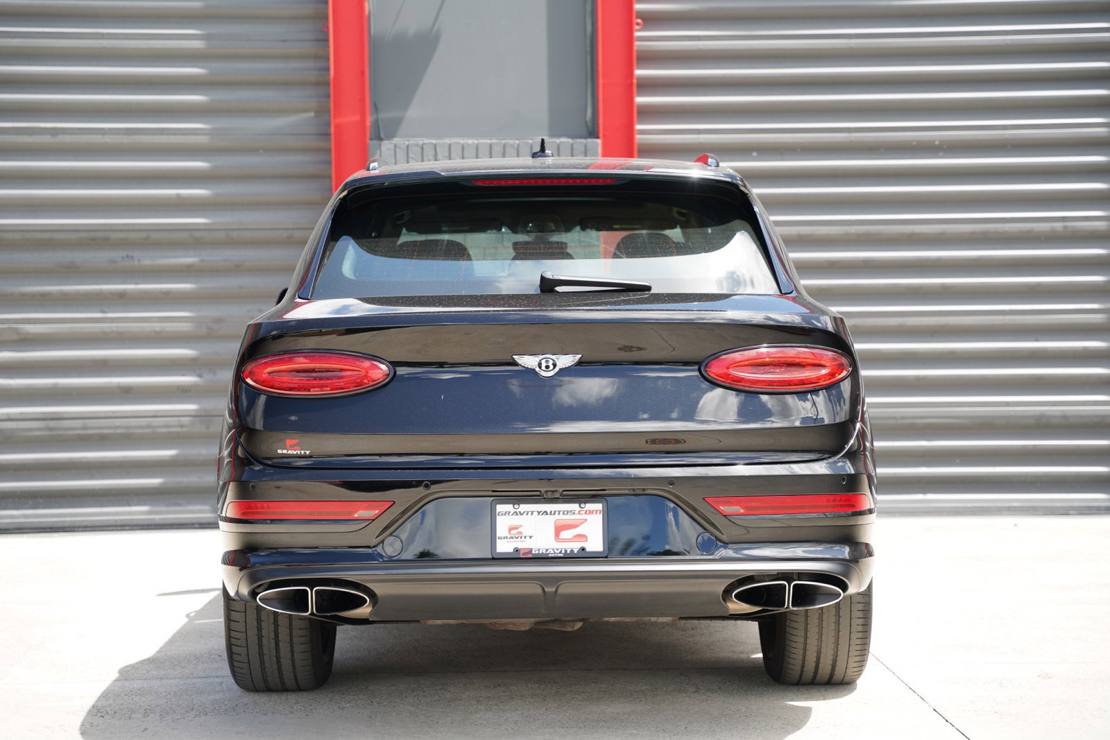 Used 2023 Bentley Bentayga AWD/4WD image 13