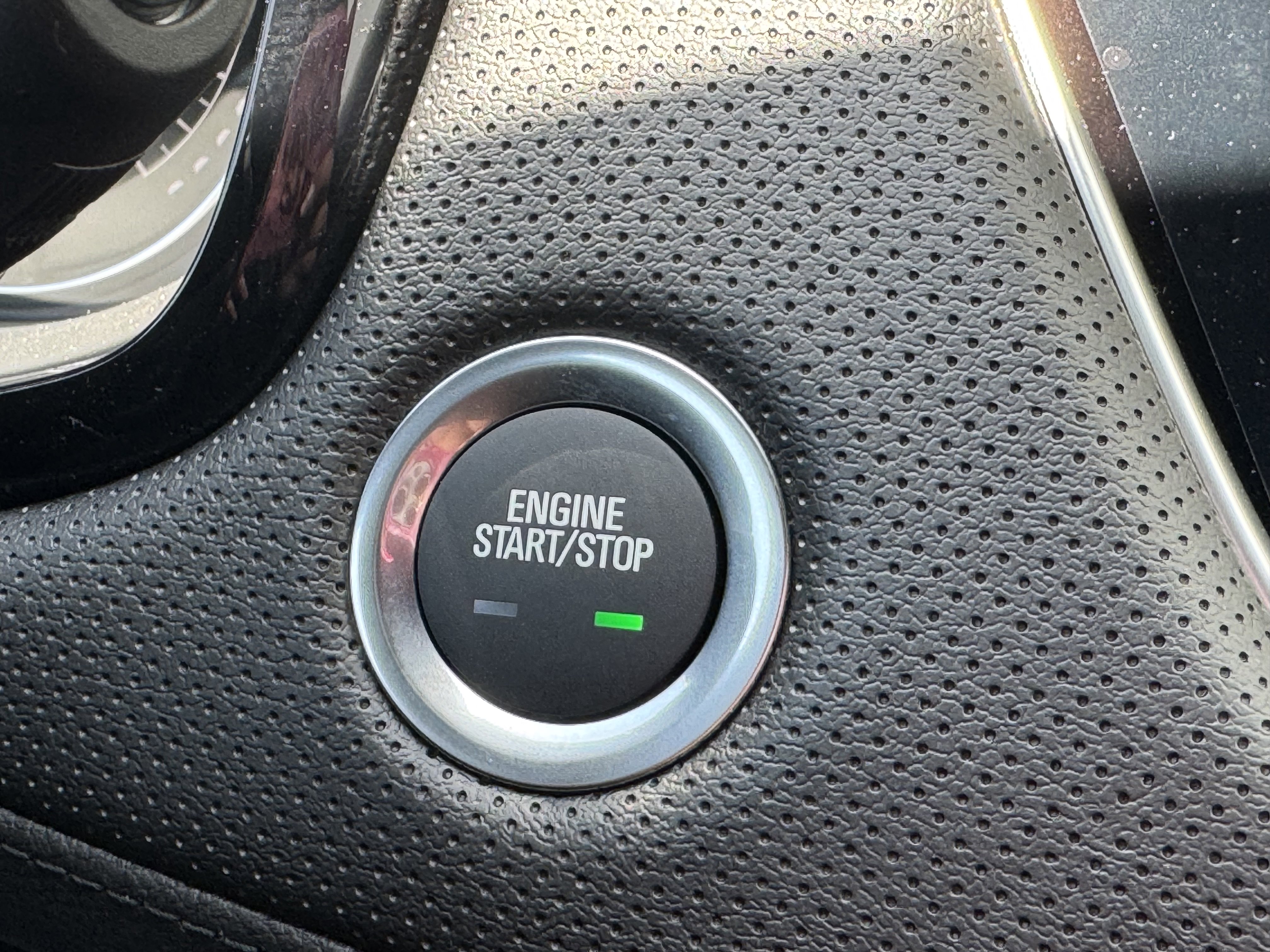 New 2025 Cadillac XT6 Luxury image 29