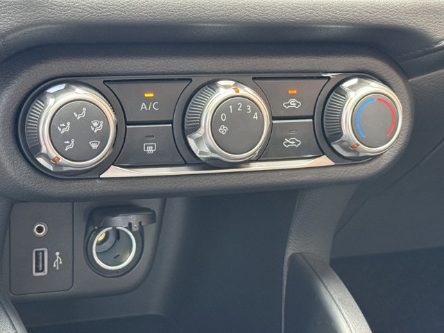 New 2025 Nissan Versa S w/ Trunk Package image 37