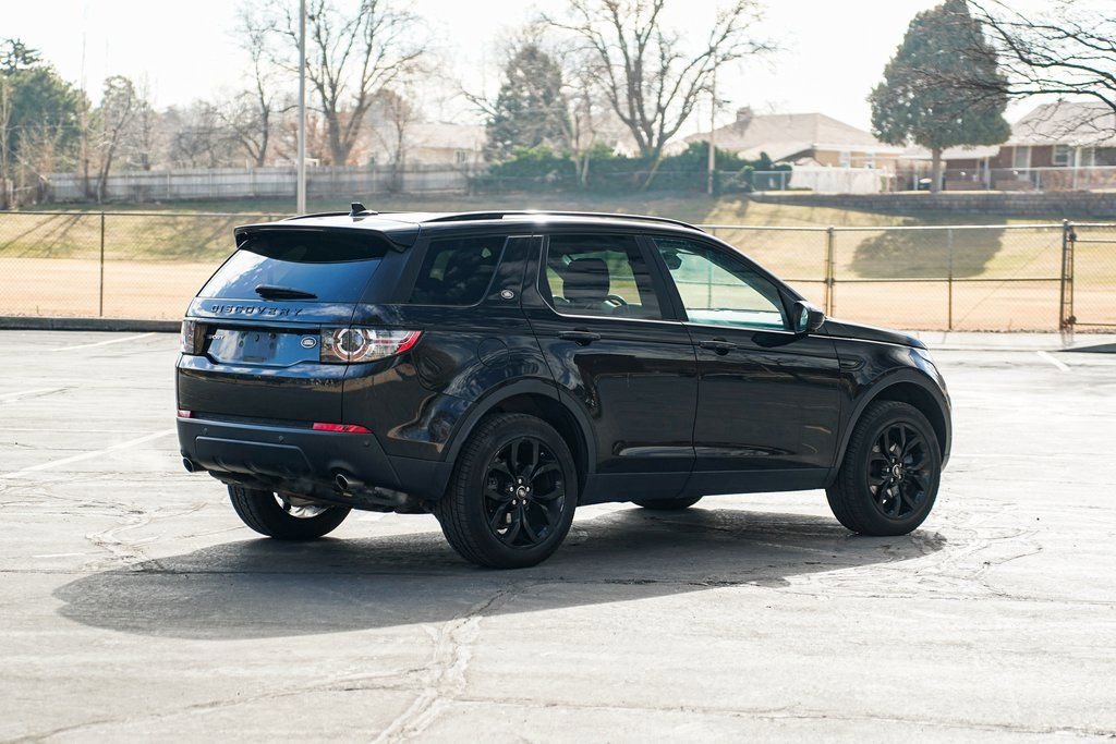 Used 2016 Land Rover Discovery Sport HSE image 5