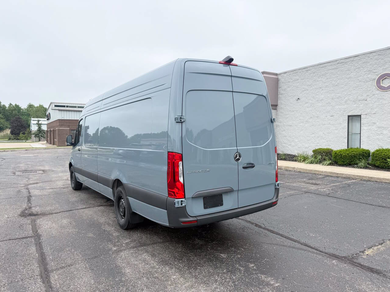 Used 2026 Mercedes-Benz Sprinter 2500 image 8