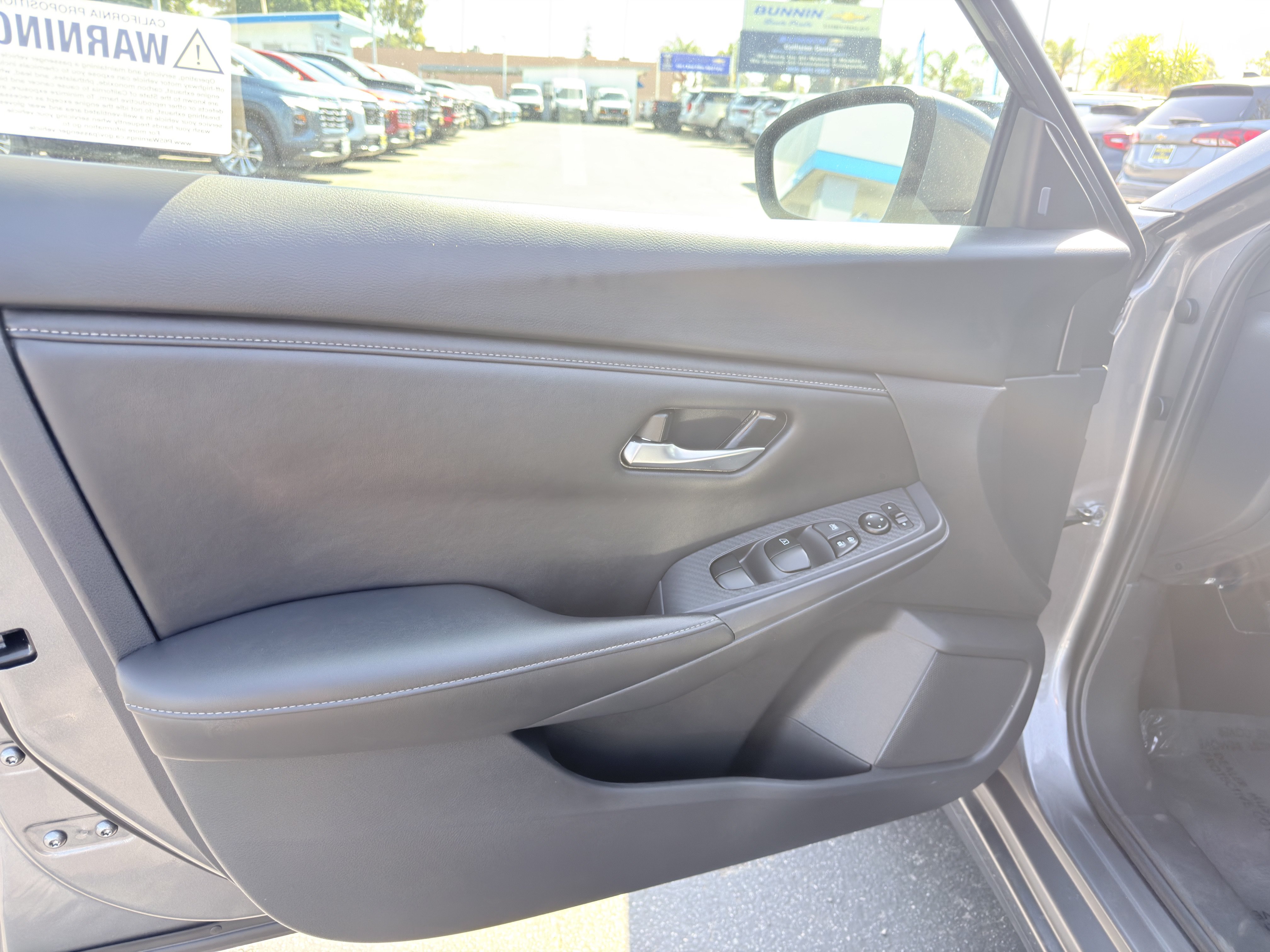 Used 2023 Nissan Sentra SV FWD image 21