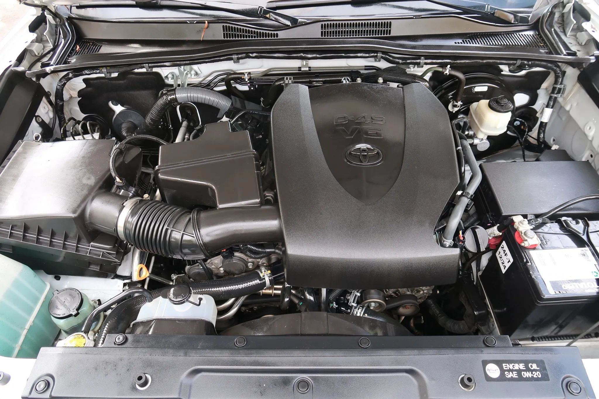 Used 2017 Toyota Tacoma TRD Off-Road RWD image 22