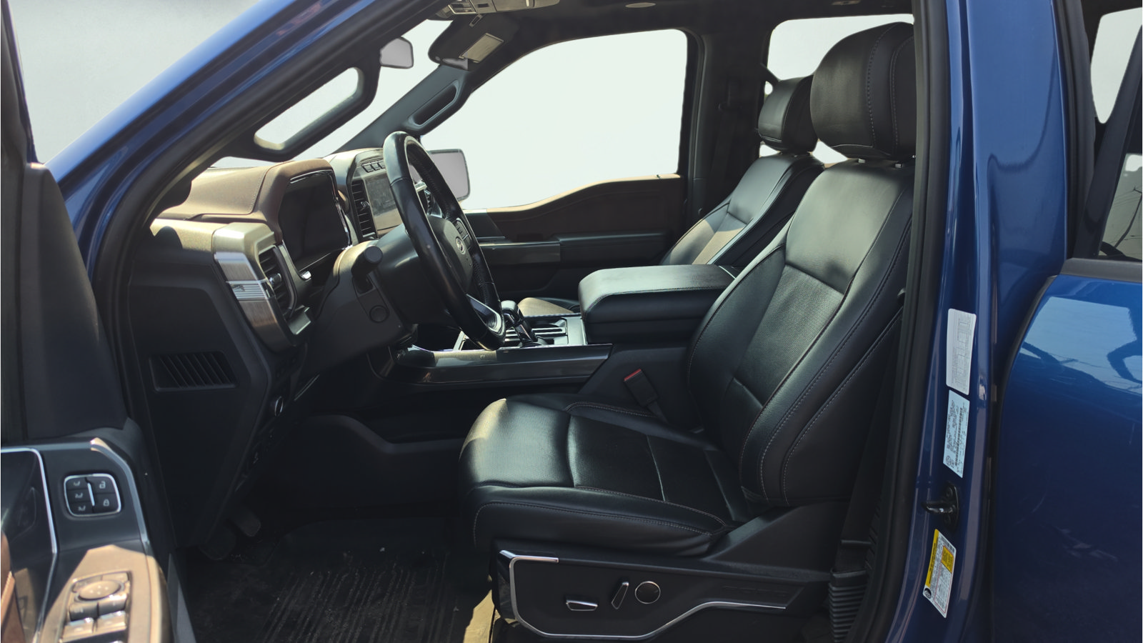 Used 2023 Ford F150 Lariat w/ Equipment Group 502A High AWD/4WD image 18