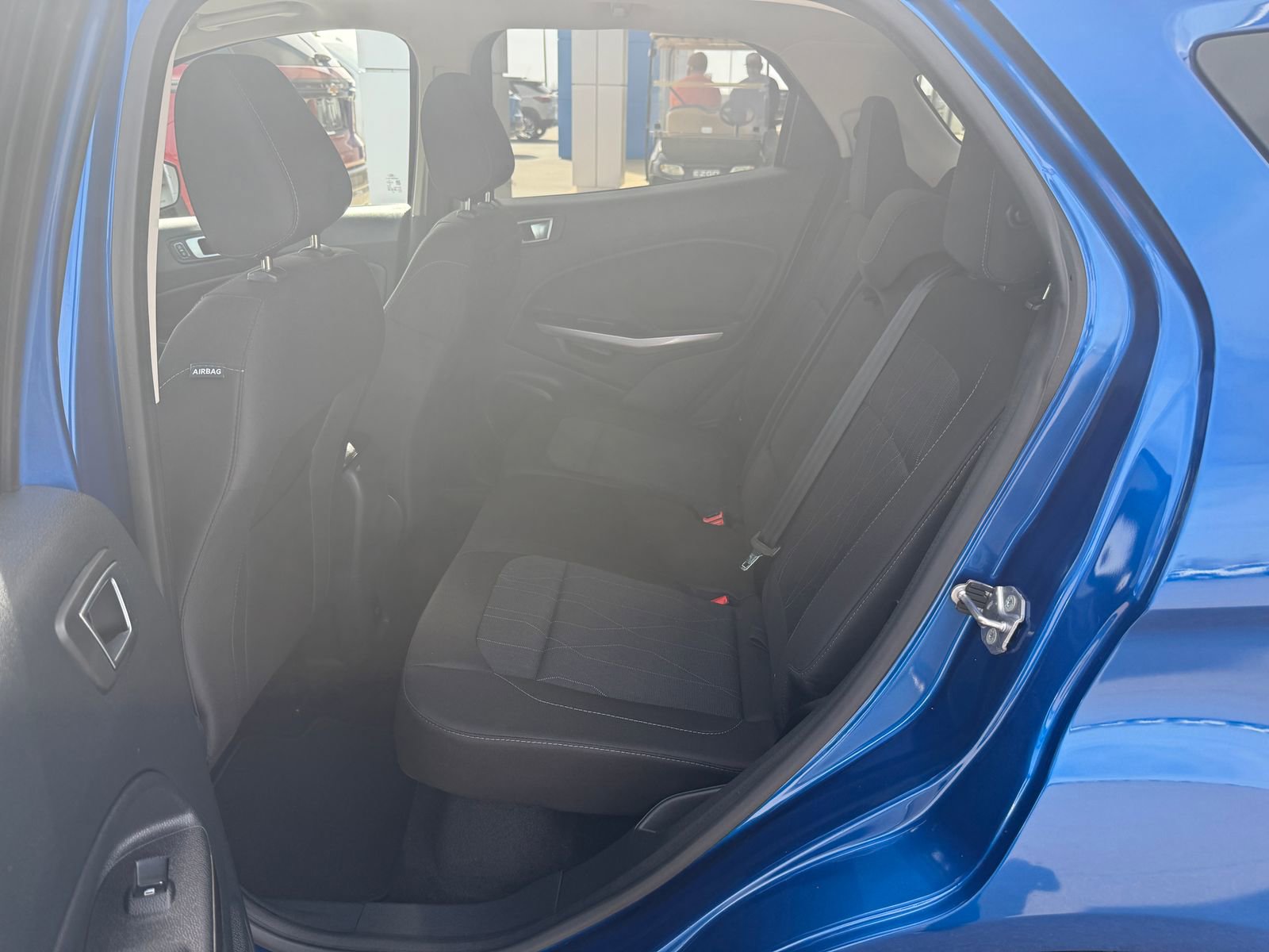 Used 2019 Ford EcoSport SE w/ SE Convenience Package image 11