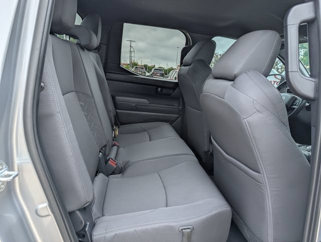 Used 2025 Toyota Tacoma SR AWD/4WD image 30