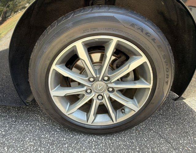 Used 2018 Acura TLX w/ Technology Package FWD image 32