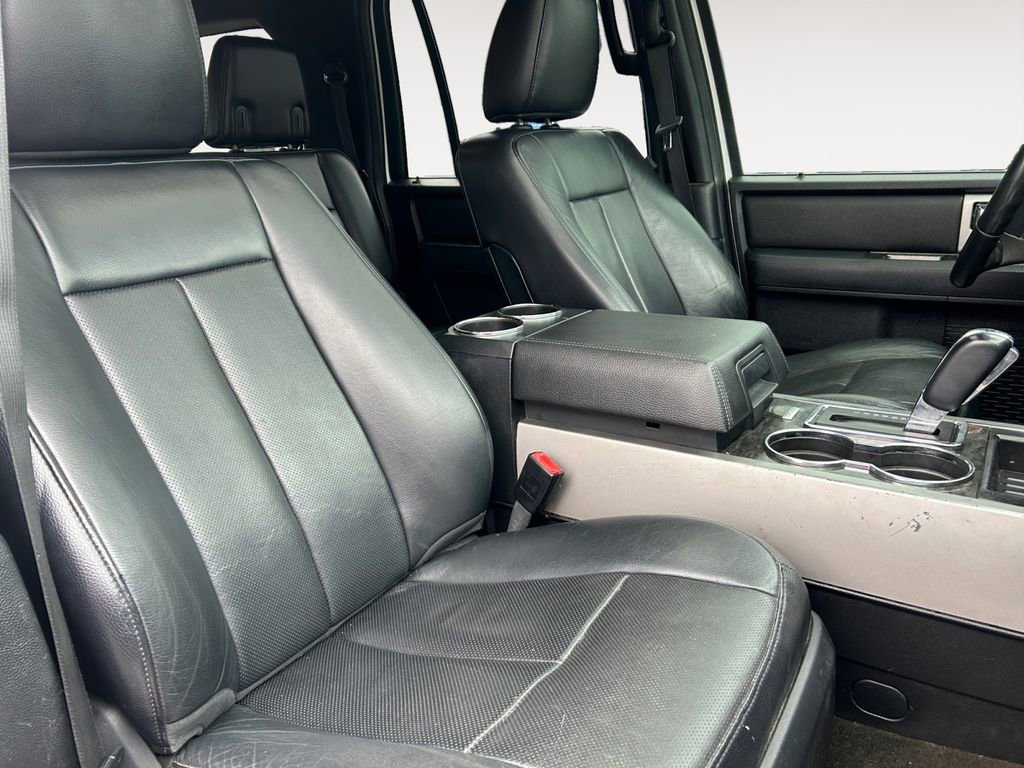 Used 2017 Ford Expedition Max Limited image 15