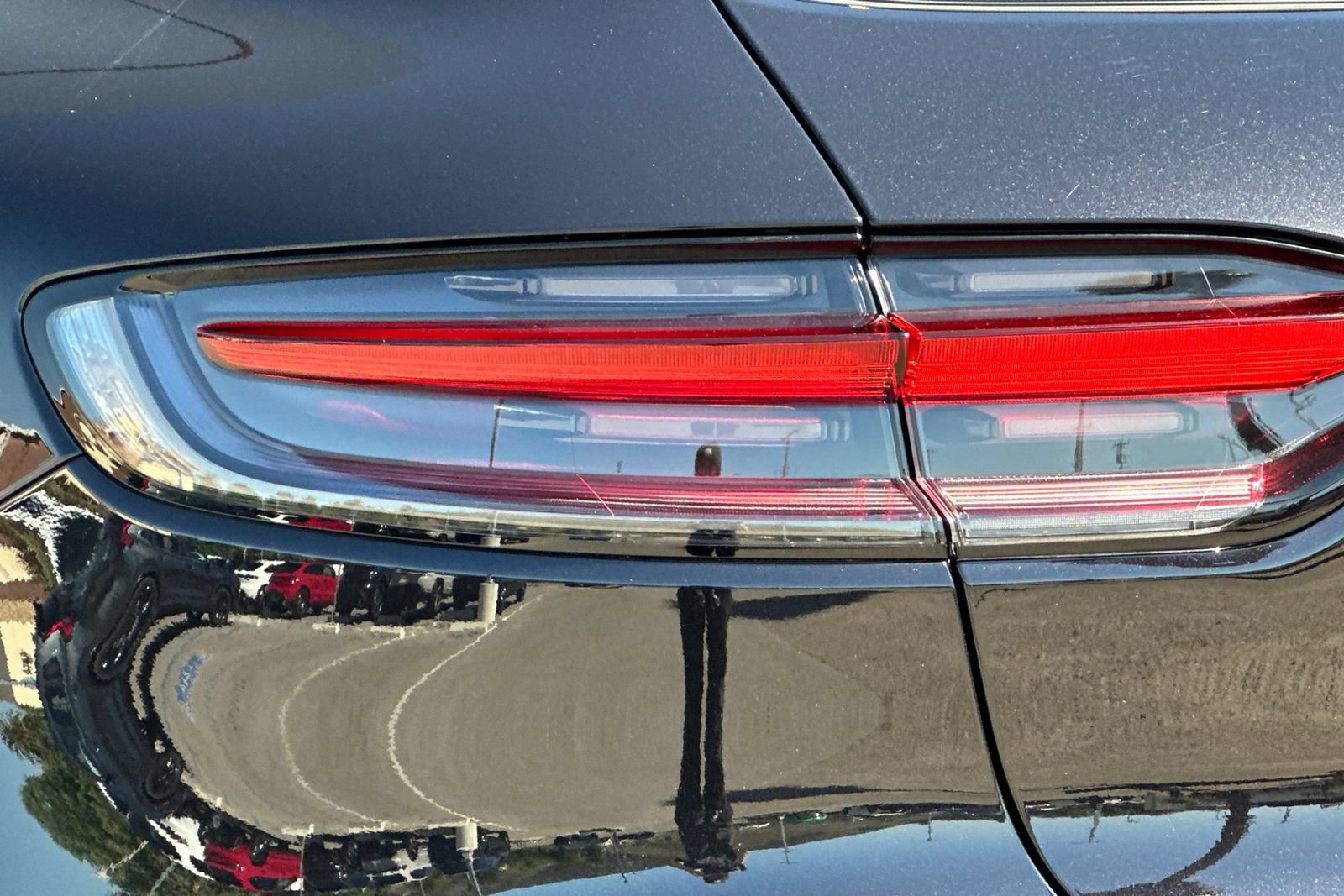 New 2026 Porsche Macan AWD/4WD image 38