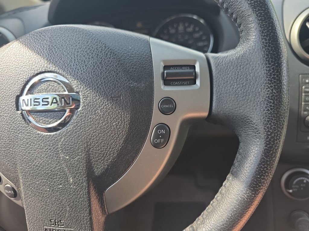 Used 2013 Nissan Rogue SL FWD image 21