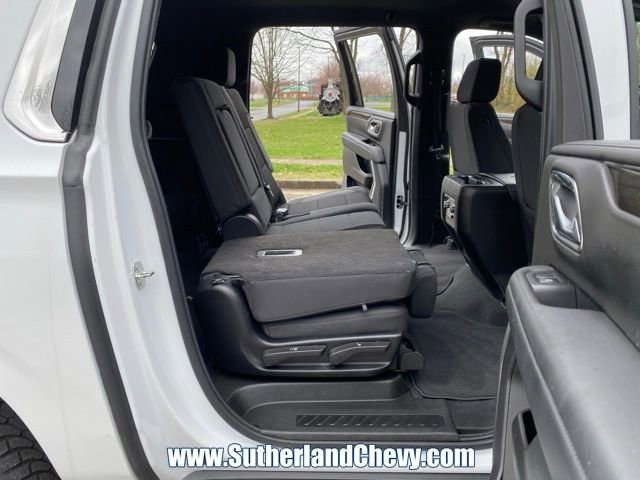 Used 2024 GMC Yukon XL SLE image 38