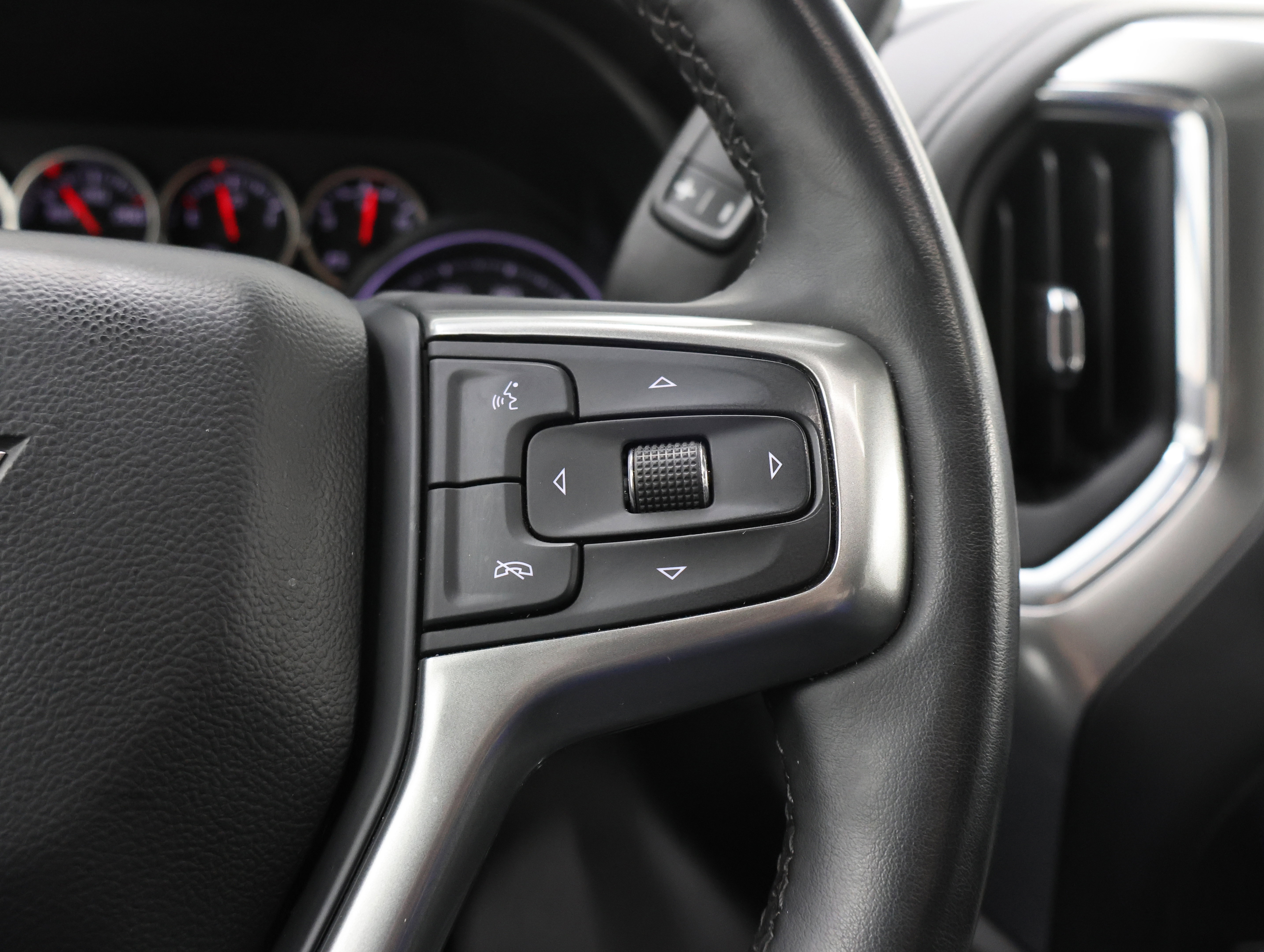 Used 2023 Chevrolet Silverado 3500 LTZ w/ LTZ Plus Package image 15