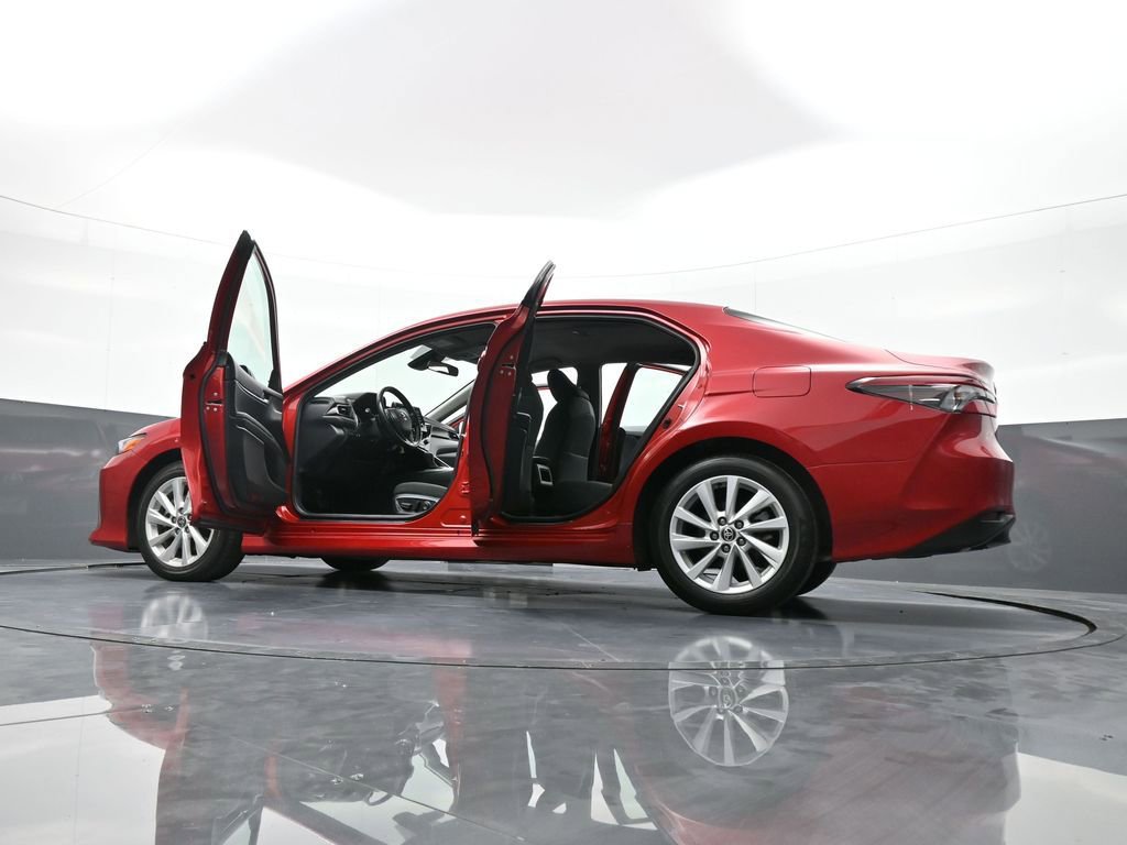 Certified 2023 Toyota Camry LE image 45