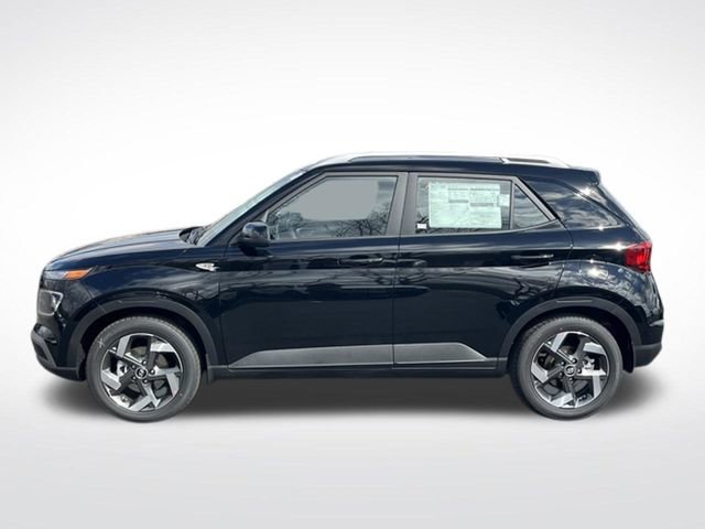 New 2026 Hyundai Venue SEL FWD video 2