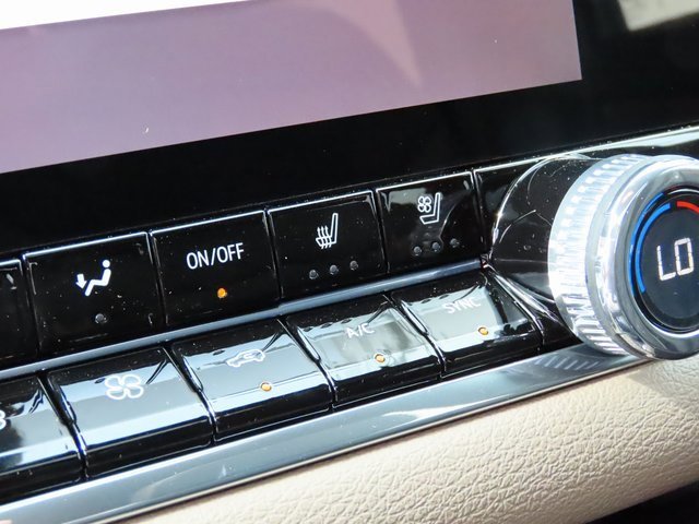 Used 2022 GMC Hummer EV Edition 1 w/ LPO, Illumination Package image 34