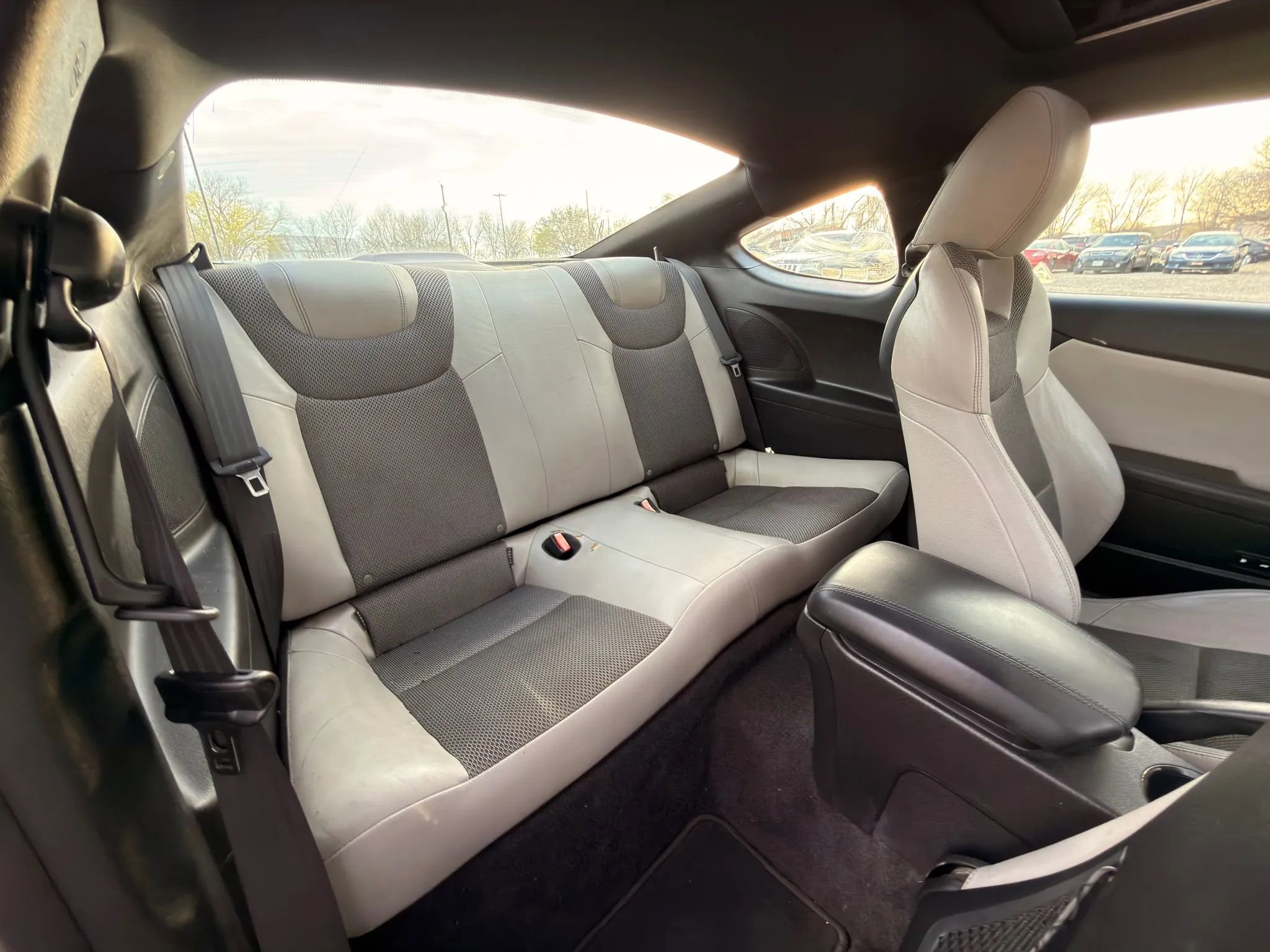 Used 2014 Hyundai Genesis 2.0T image 14