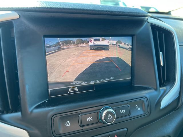 Used 2024 GMC Terrain SLE image 21