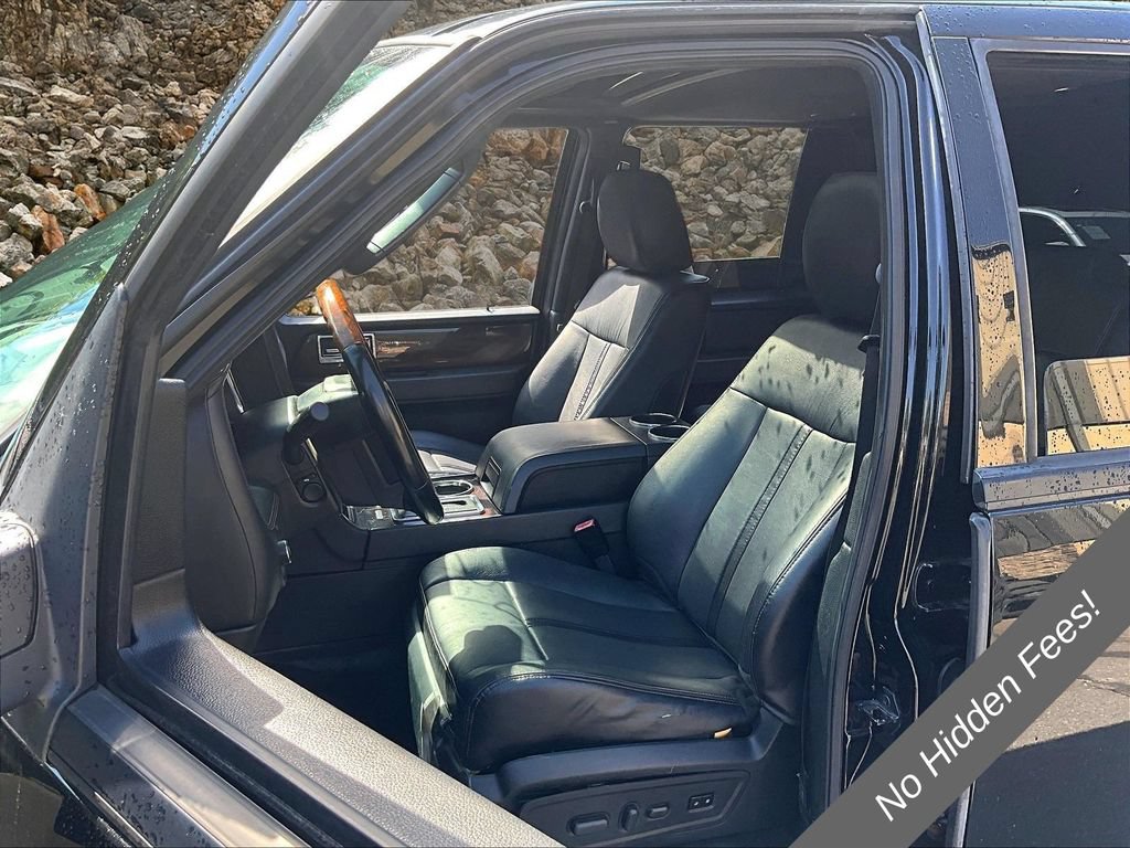 Used 2016 Lincoln Navigator L Reserve AWD/4WD image 22