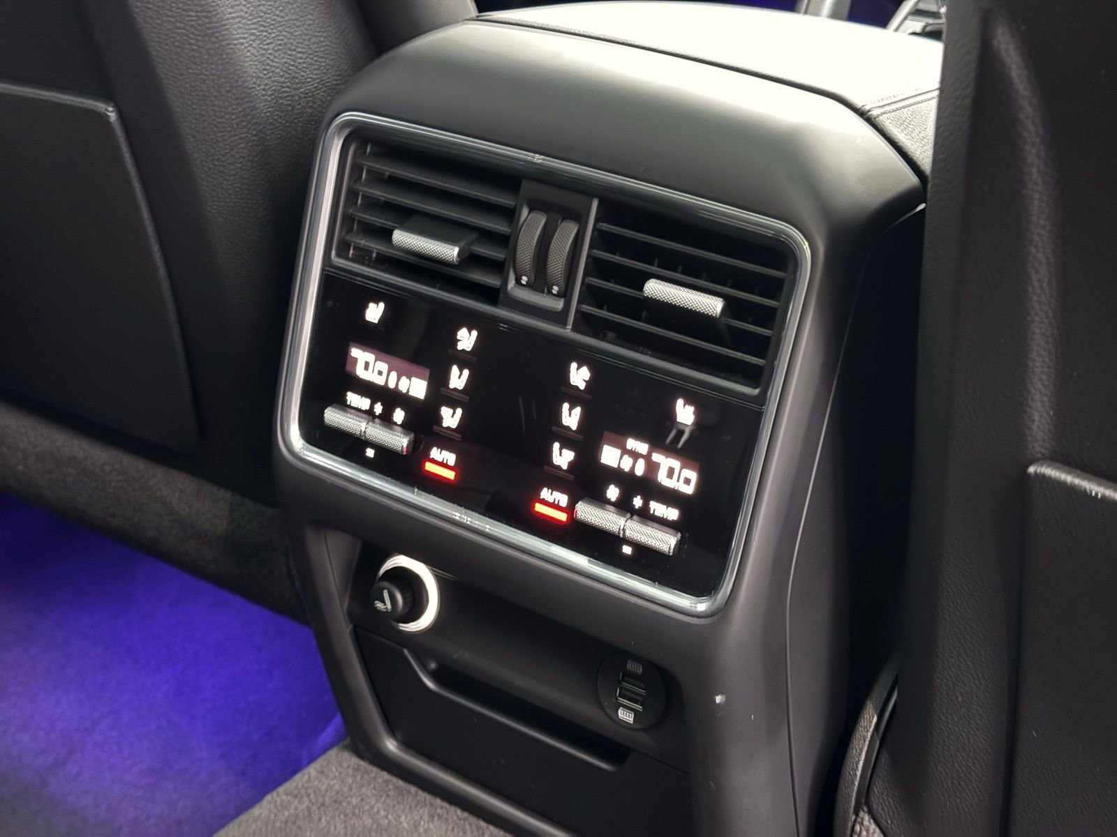 Used 2019 Porsche Cayenne E-Hybrid image 33