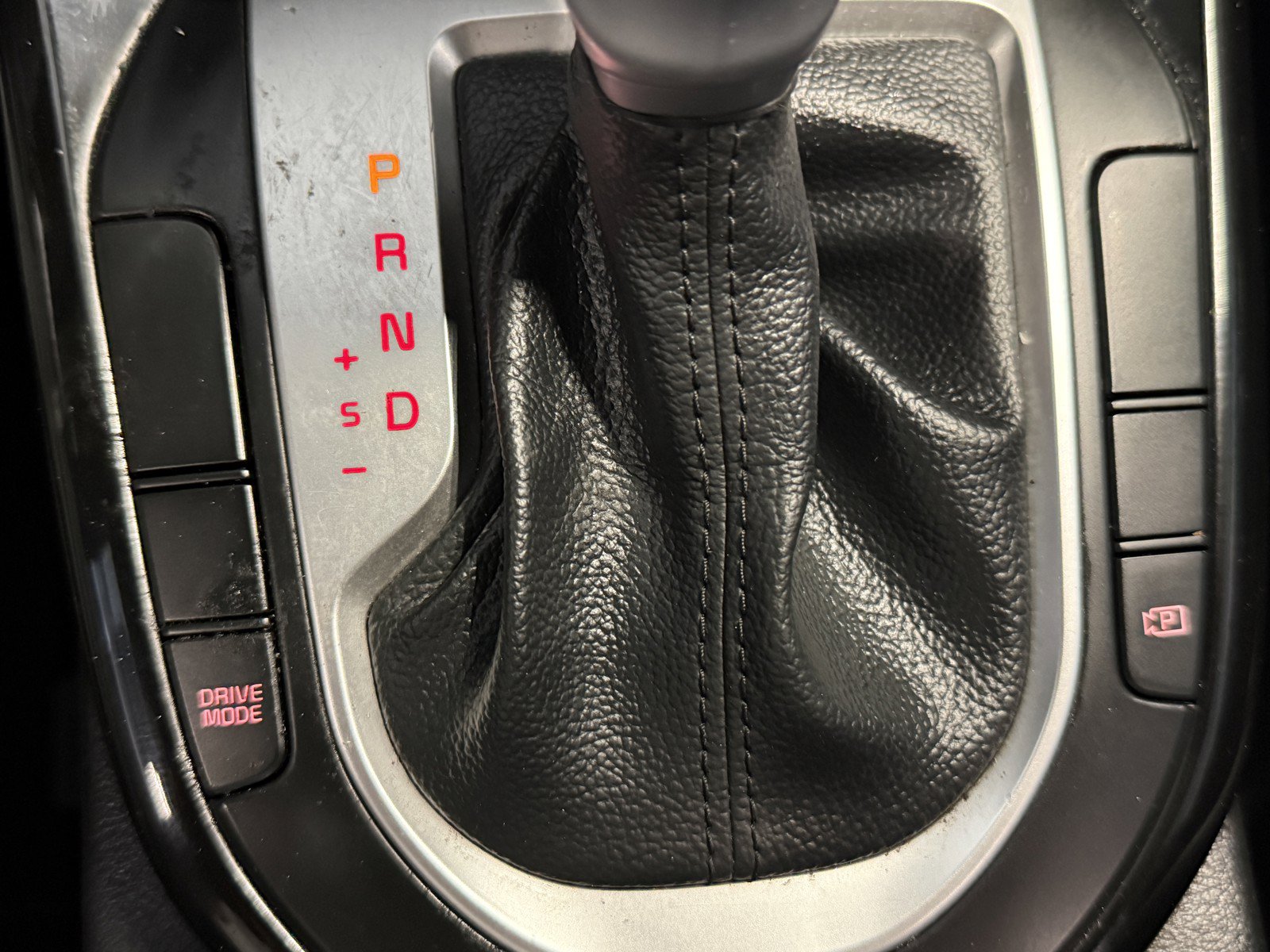 Used 2023 Kia Forte GT-Line w/ GT-Line Premium Package FWD image 17