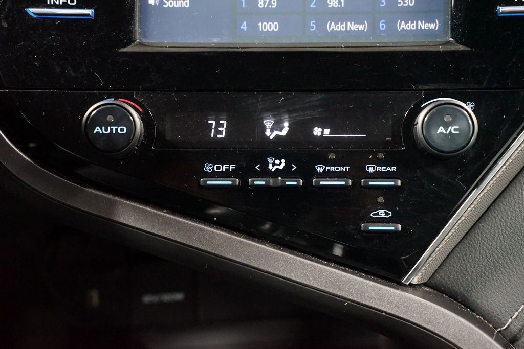 Used 2018 Toyota Camry SE image 20