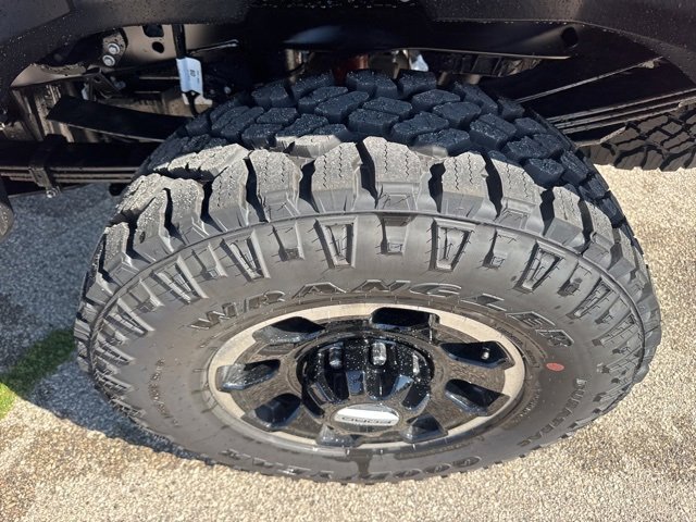 New 2026 Ford F350 Platinum w/ Tremor Off-Road Package image 26