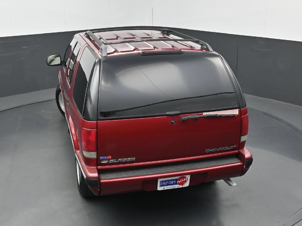 Used 1996 Chevrolet Blazer 2WD 4-Door image 24