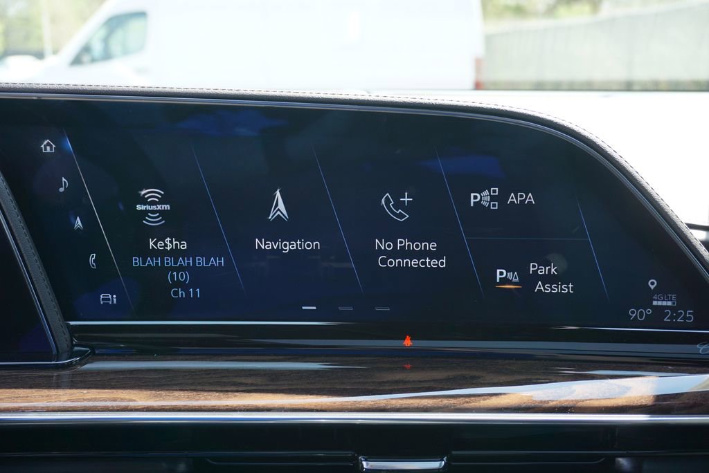 Used 2022 Cadillac Escalade Sport Platinum w/ LPO, ONYX Package image 26